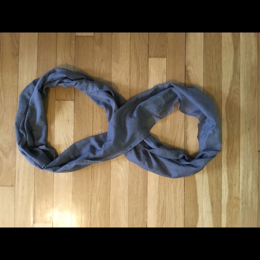 Grey infinity scarf